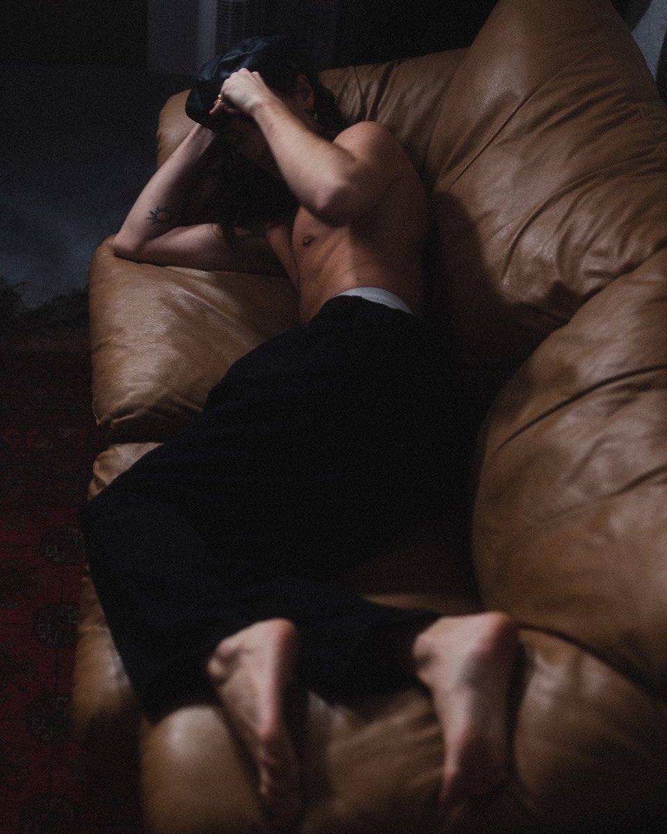 chatted w <a href="/Fuckingyoung/">Fucking Young! magazine</a> 🤍

fuckingyoung.es/poetic-and-opt…