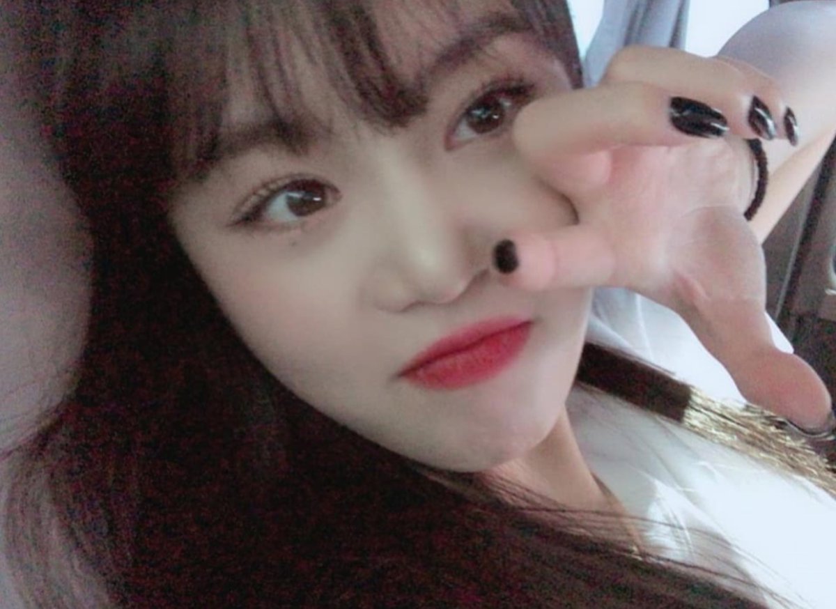 soojinspost's tweet photo. [#수진] Helloo Neverlandyuu💜 Eat something delicious for dinner~~

[https://t.co/EMsQc0xYKD] https://t.co/zJ6J4KgUe1