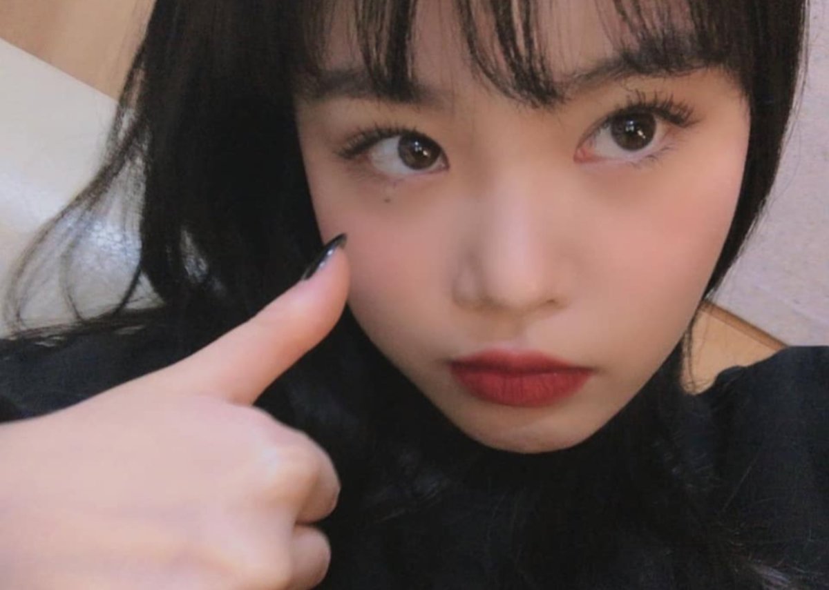 soojinspost's tweet photo. [#수진] Helloo Neverlandyuu💜 Eat something delicious for dinner~~

[https://t.co/EMsQc0xYKD] https://t.co/zJ6J4KgUe1