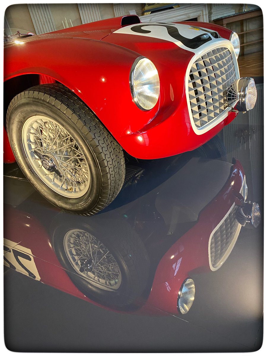 BlanchetX's tweet photo. Autant de beauté mécanique c’est bluffant … #Ferrari166MM #ExpoVitesse @ChCompiegne https://t.co/EEHlTjKMXY