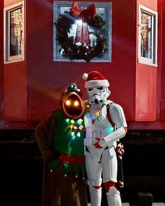 501st_BlueGrass's tweet photo. The Harrodsburg Christmas Parade is tonight!!! Make sure to wear all your festive outfits! 
#501st #501stLegion #BluegrassGarrison #StarWars #BadGuysDoingGood https://t.co/eyBqDtP0kj