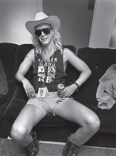 Duff McKagan backstage at the Starplex Amphitheater in Dallas, 1988. 