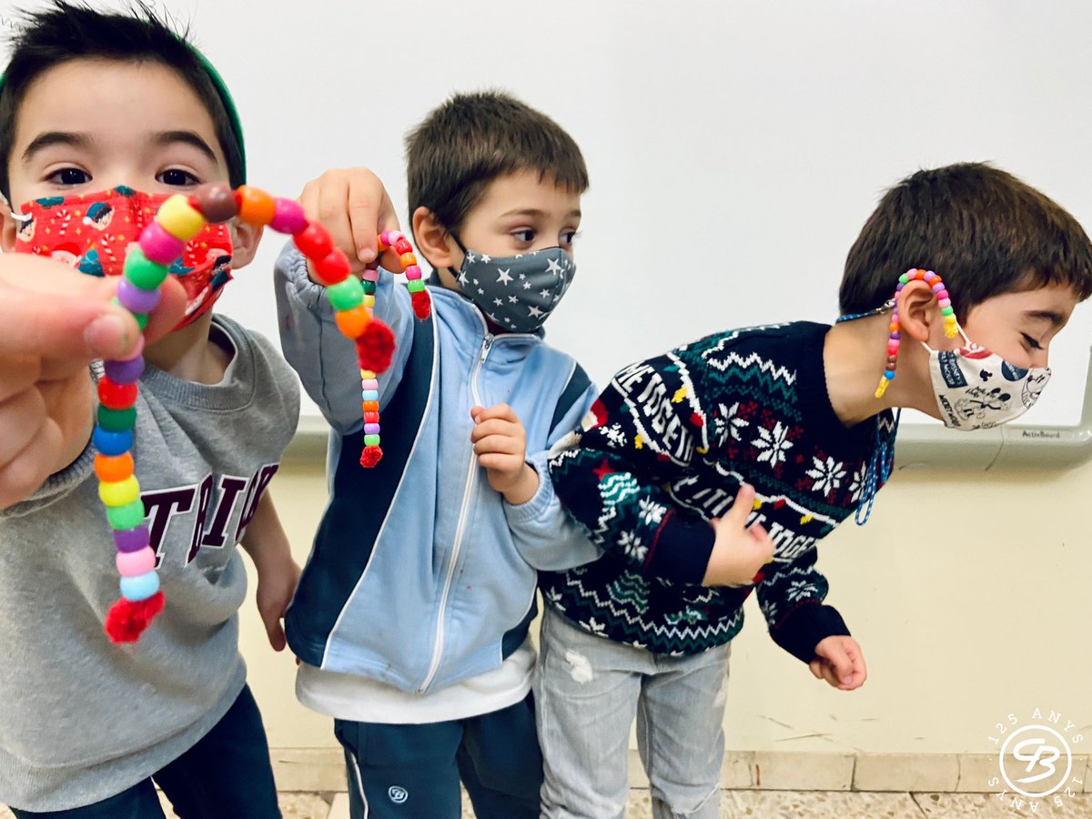 cbadalones's tweet photo. Preparats per al tram final del trimestre! Dues jornades i mitja marcades per la imminència de les festes de Nadal. En les imatges, alumnes de Trinity a Educació Infantil. Acabeu de passar un bon diumenge! #Badalona #trinitylondon #Educacióinfantil #Nadal21CB #Badalonès125 https://t.co/tHdHXefhqT
