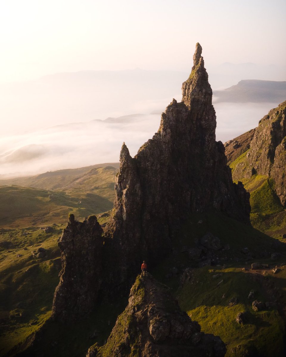 two.wandering.czechs tweet media