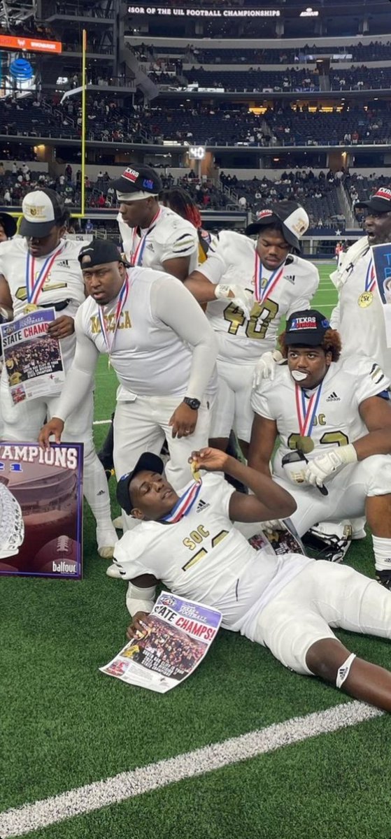 Cameronmoss3412's tweet photo. It’s a great feeling to have won State!!!! https://t.co/4pRtfKaTka