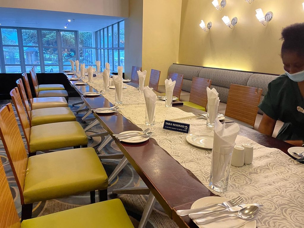 lorekom88's tweet image. Today to the Glory of God, we had our end of the year party at Garden Court Marine Parade North Beach, Durban Today.

#Lorekominternational
#gardencourtmarineparade 
#endoftheyearparty