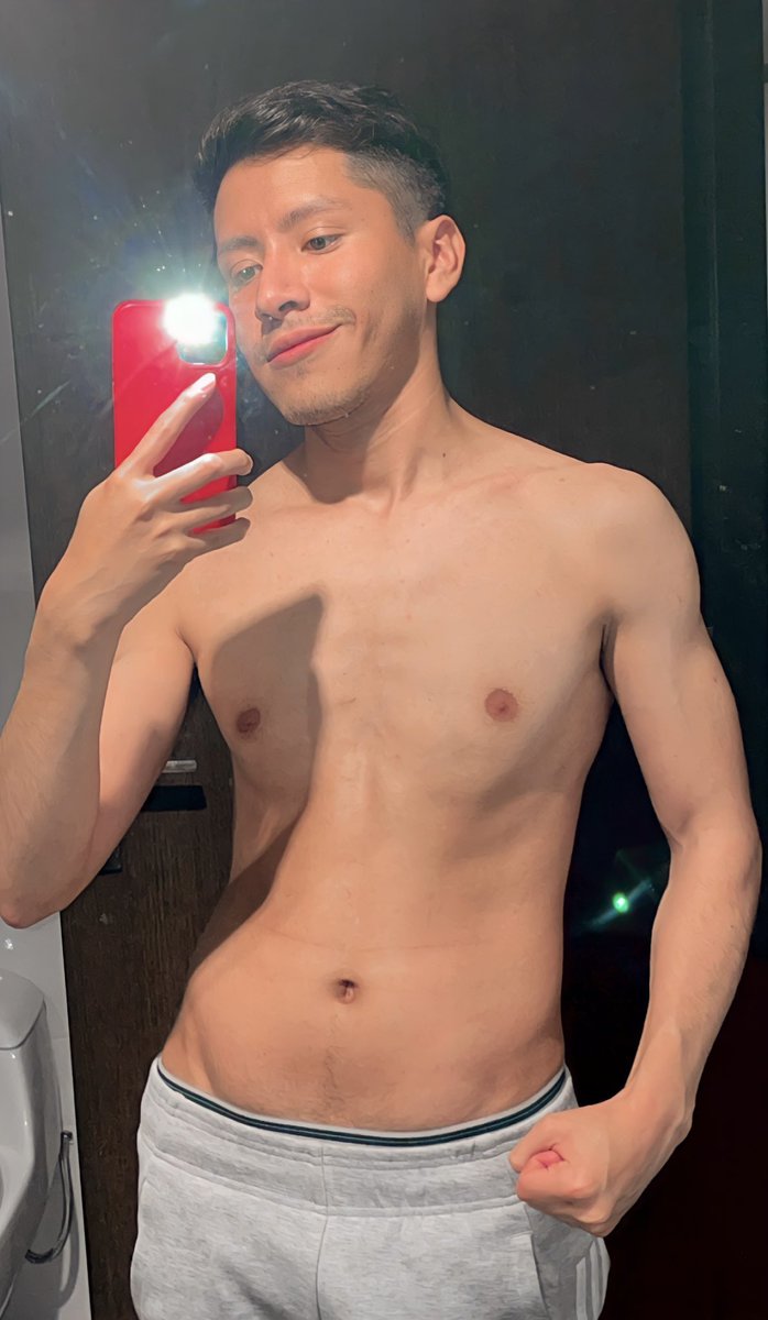 fited95's tweet photo. 26 yo 😜 https://t.co/C1kXAyZMBf