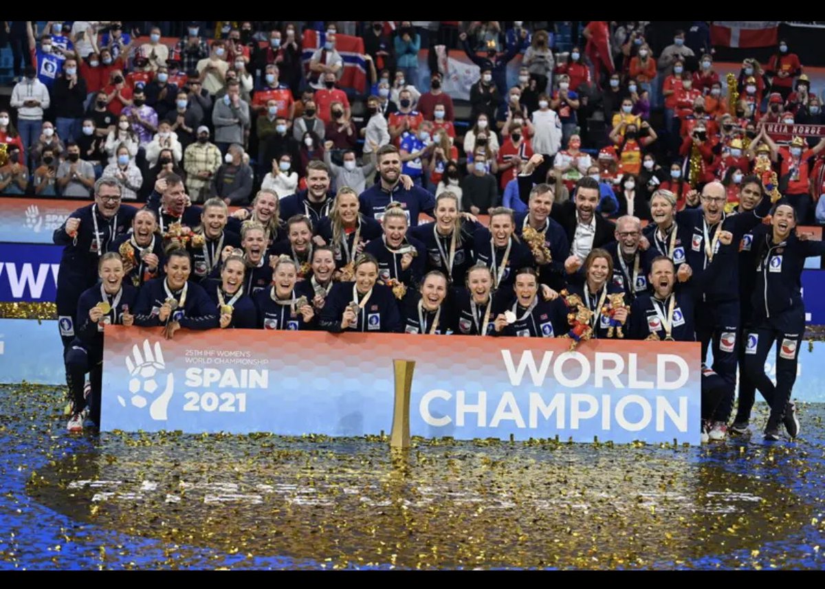 Gratulerer så mye med VM gull til håndball jentene 🇳🇴
For en sjuk andre omgang - helt rått !!!