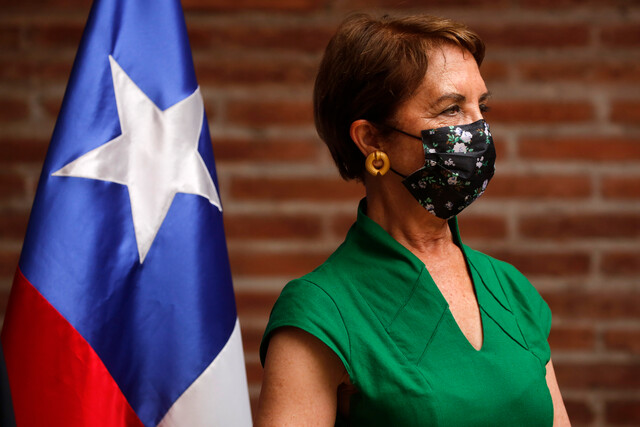 ELECCIONES 2021| Piden renuncia y presentan querella contra ministra Hutt por falta de transporte en el balotaje: "Debe dar un paso al costado"
tinyurl.com/37cb4u7c