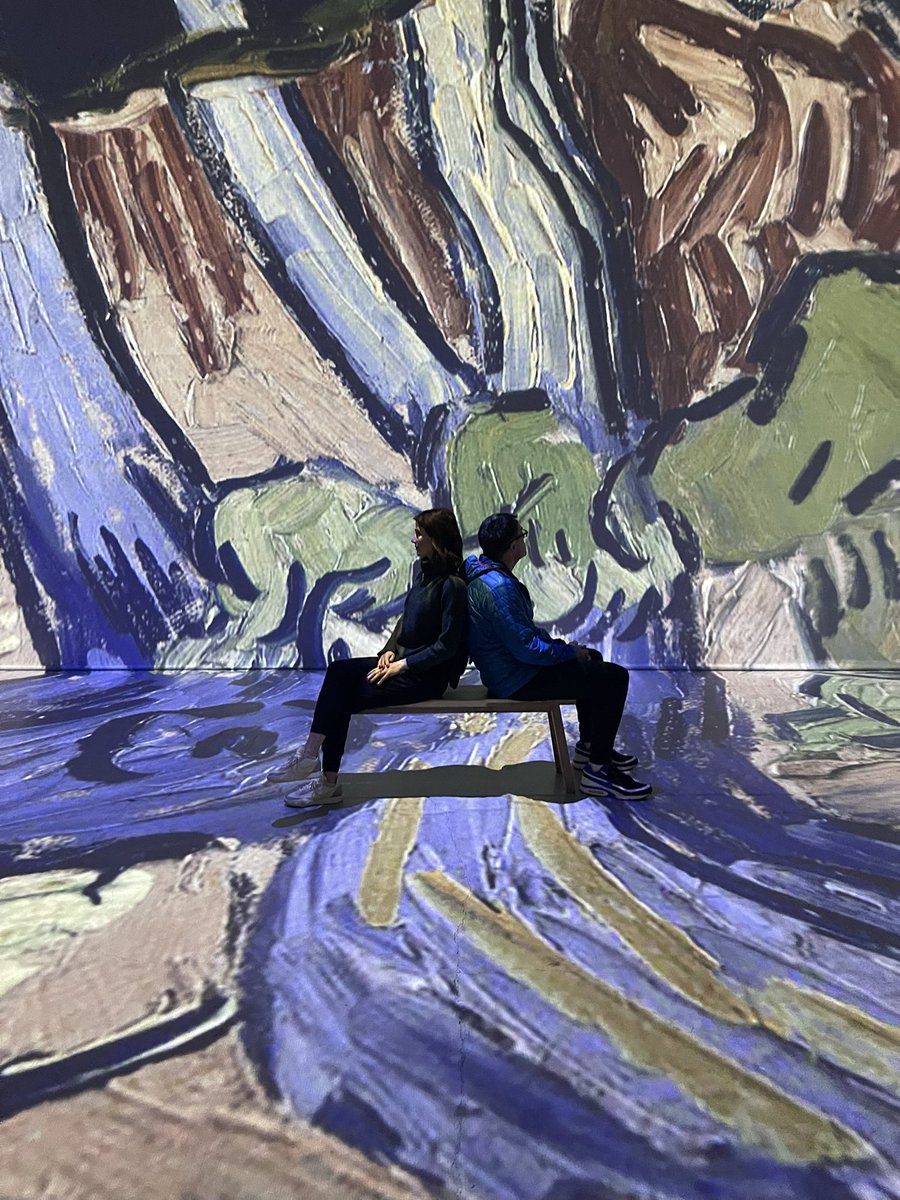 Some pictures I took at a van gough experience the other day, hope you enjoy looking at them as much as i enjoyed taking them