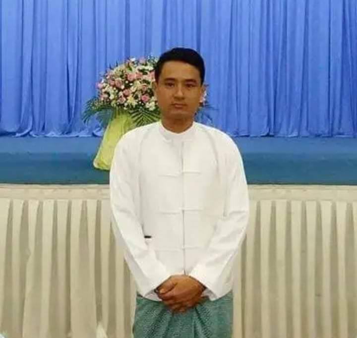 Junta terrorists abducted Ko Tin Ko Ko Htut, secretary of NLD party in Okpho tsp who was charged under section 505 (A) at Thayarwaddy District, western Bago Division with help of junta’s informant. #WarCrimesOfJunta #WhatsHappeningInMyanmar #Dec12Coup