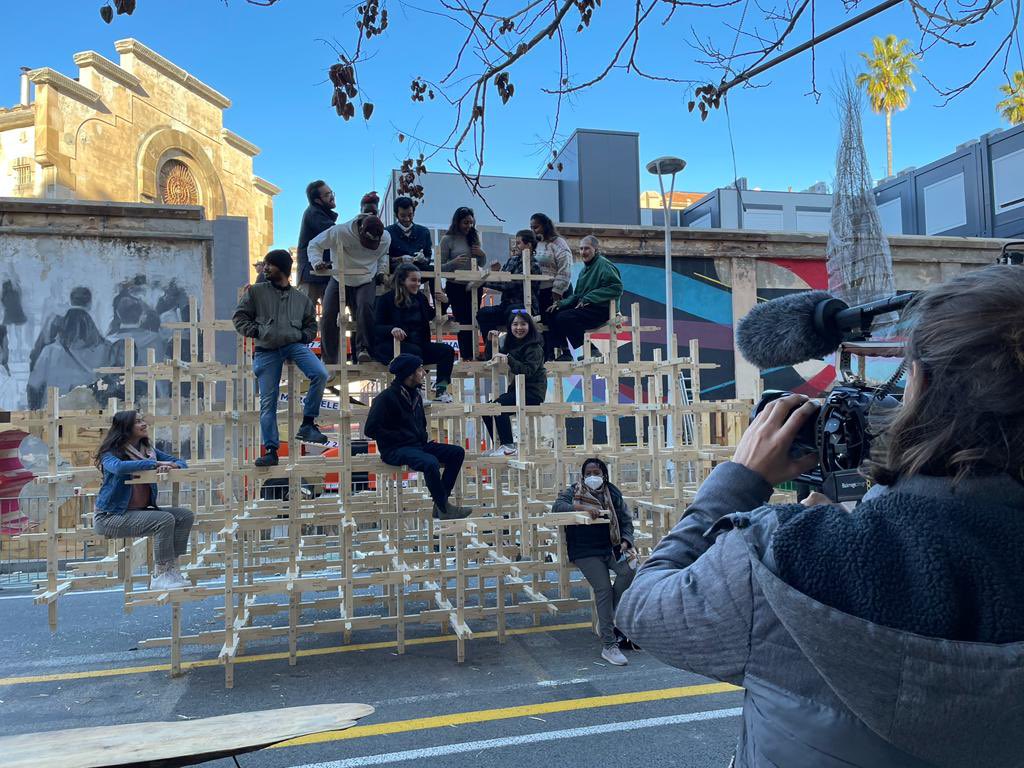 Escola Entença tweet media