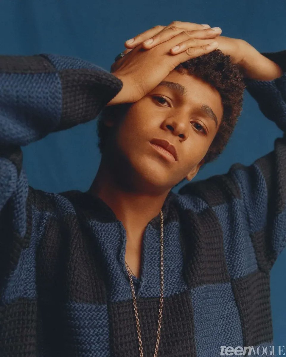 MatteStories's tweet photo. #SundayStyleIcon | Let's take a look at #JadenMichael. The young star plays #colinkaepernick in @netflix's incredible #ColinInBlackandWhite. He's since landed a #teenvogue cover and has been a major source of #styleinspo on the red carpet!
#netflix #styleinspiration https://t.co/0yeA9s7aAx