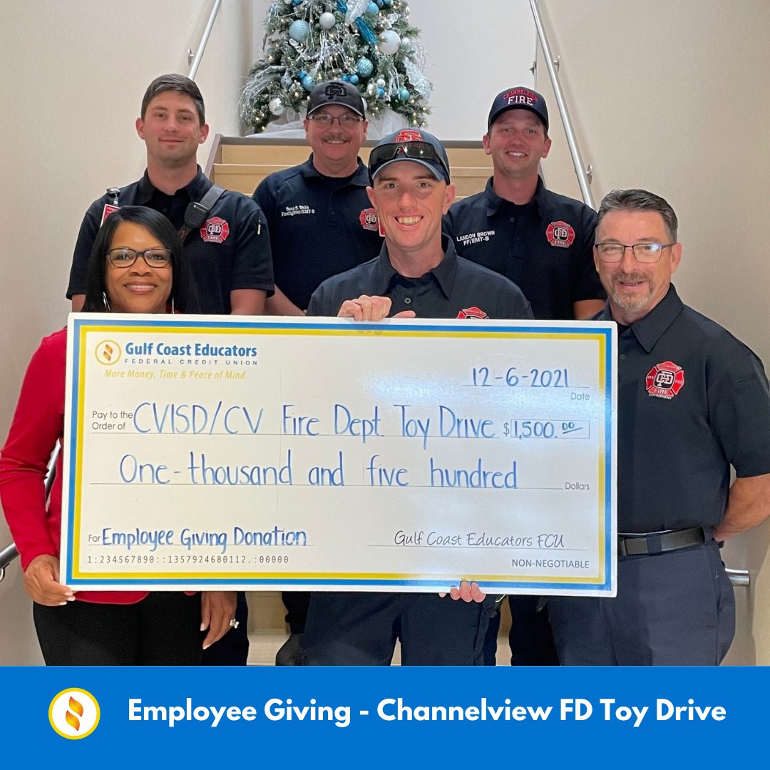 🎁 Employee Giving: Channelview Fire Department
When we heard Channelview Fire Department was hosting a community toy drive, our team was happy to pitch in! GCEFCU employees donated $1,500 to go towards helping kids in need in the Channelview community.
#EmployeeGiving