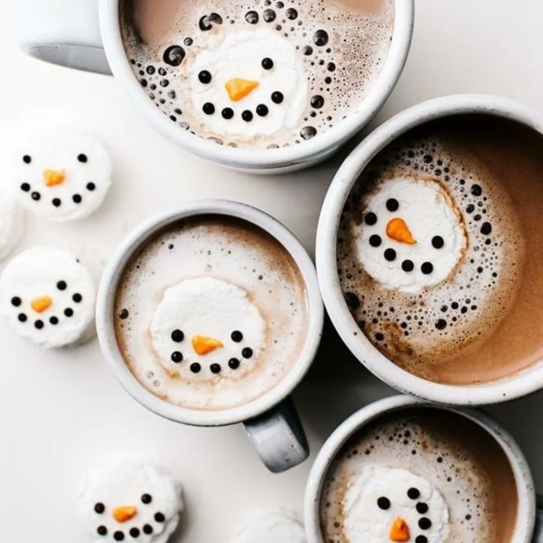 It's beginning to look a lot like Christmas....  

It's beginning to look a lot like Christmas....  
This Christmas, why not treat someone you love to a Hot Chocolate from Chateau Rouge? The perfect indulgent gift. 

bit.ly/3oo1MgN