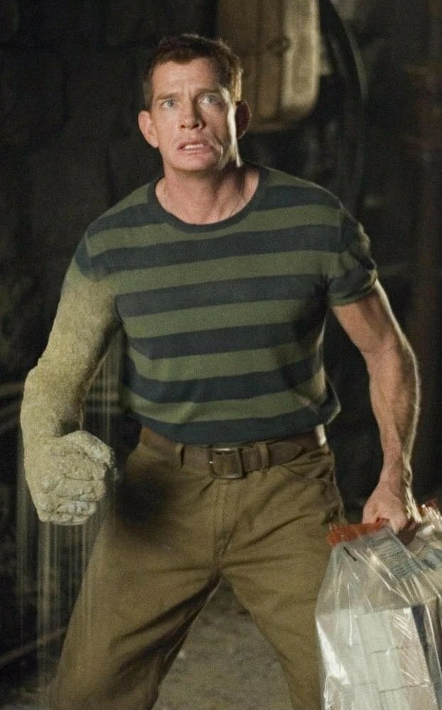 Флинт марко. Человек паук где песочный человек. Человек-паук 3 враг в отражении песочный человек. Флинт марко человек паук 3. Человек песок марвел.