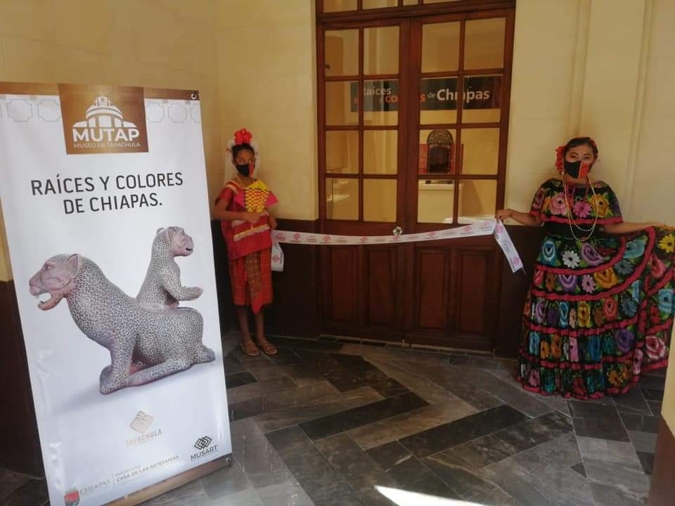 DylCamacho's tweet photo. Este fin de semana, el Museo de Tapachula, es buena opción para conocer la exposición "Raíces y colores de Chiapas", del acervo del MUSART y que estará en exhibición hasta el 23 de enero.
#MUTAP #MUSART #Tapachula https://t.co/ZsikHL77fb