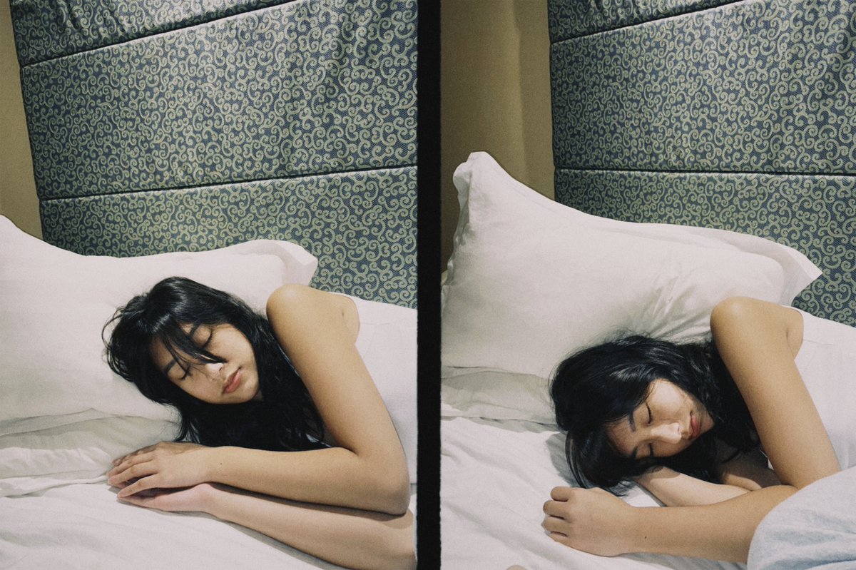 ralphhmalibunas's tweet photo. “Picture me kunwari tulog…” - @amandaazamora https://t.co/Jn2WpnTAfz