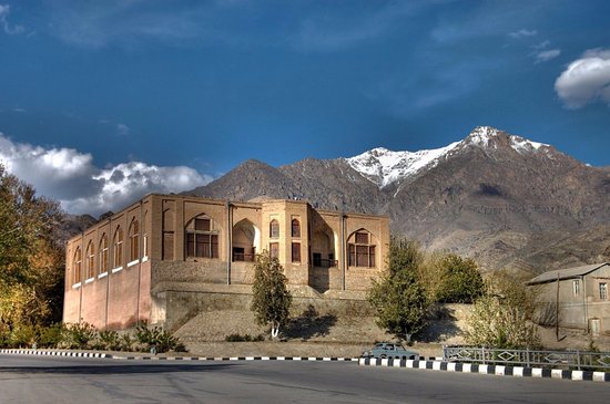 MirzayevAyaz's tweet photo. Best memory photos from #Nakhchivan, #Ordubad🇦🇿

Affectionate restaurant with interesting design. You will find #harmony, #happiness and of course #delicious national #food here🙏

@ExperienceAZE @aze_nakhchivan @NatGeoTravel https://t.co/wCbJdq37Ie
