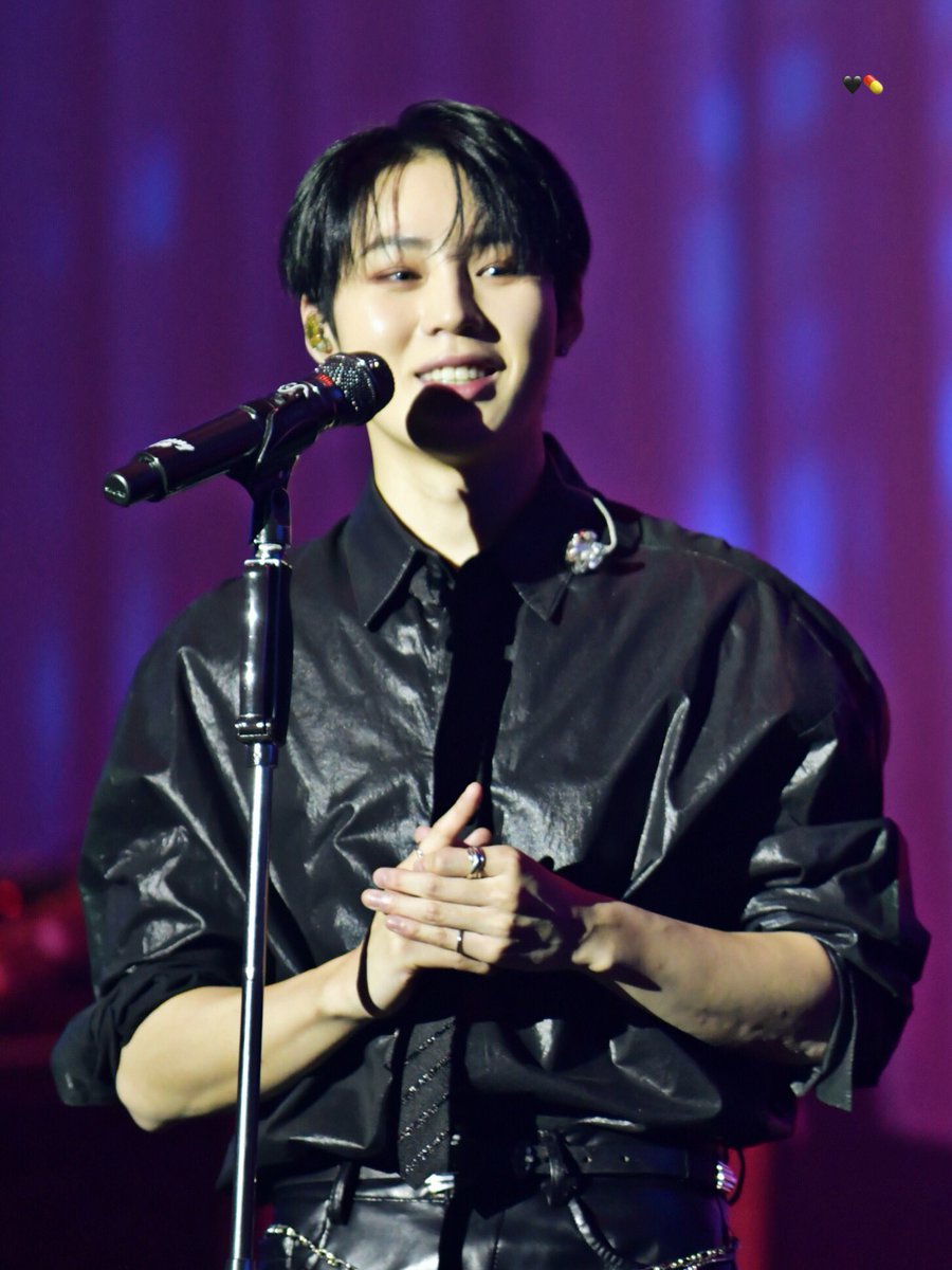 211212 섬데이 프리뷰

오늘도 행복하게 해줘서 고마워❤️

#하성운 #HASUNGWOON