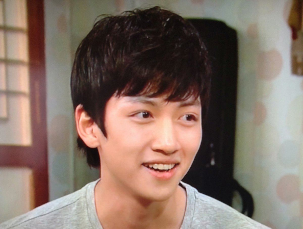 jcw_happy's tweet photo. ﾐﾌﾟﾝがﾁｬﾝｳｸさんになってきてる…
当たり前だけど🤣

#ソル薬局の息子たち
#チ・チャンウク https://t.co/GqXQUh8wdz
