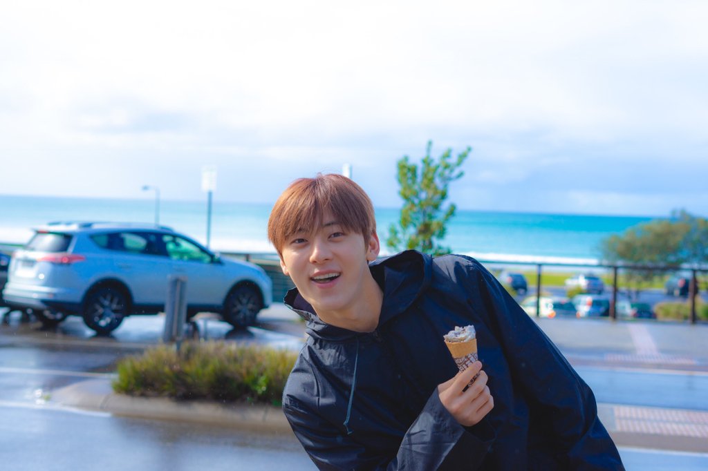 MH_or_Death's tweet photo. #좋아하는황민현사진올리기챌린지 https://t.co/ZMA4p8XXqr