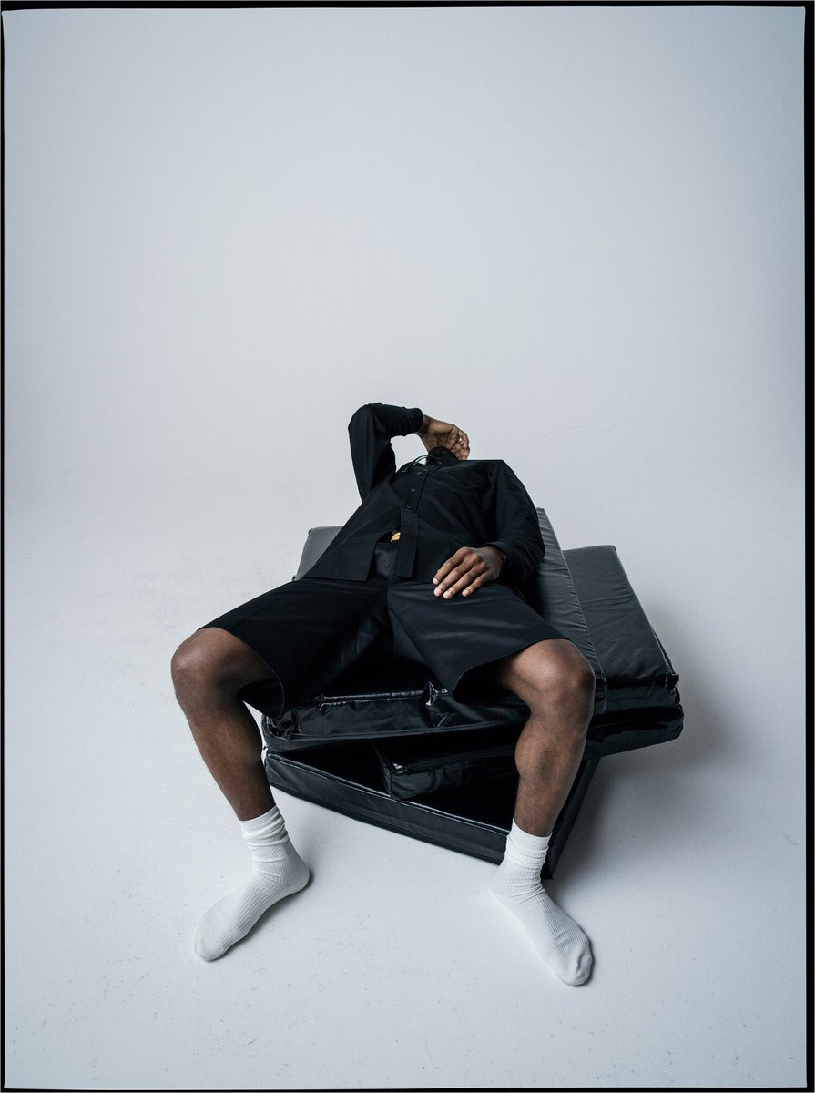 MaartiniPolice's tweet photo. Frank Ocean for W Magazine (2019) https://t.co/HIizdSRpuU