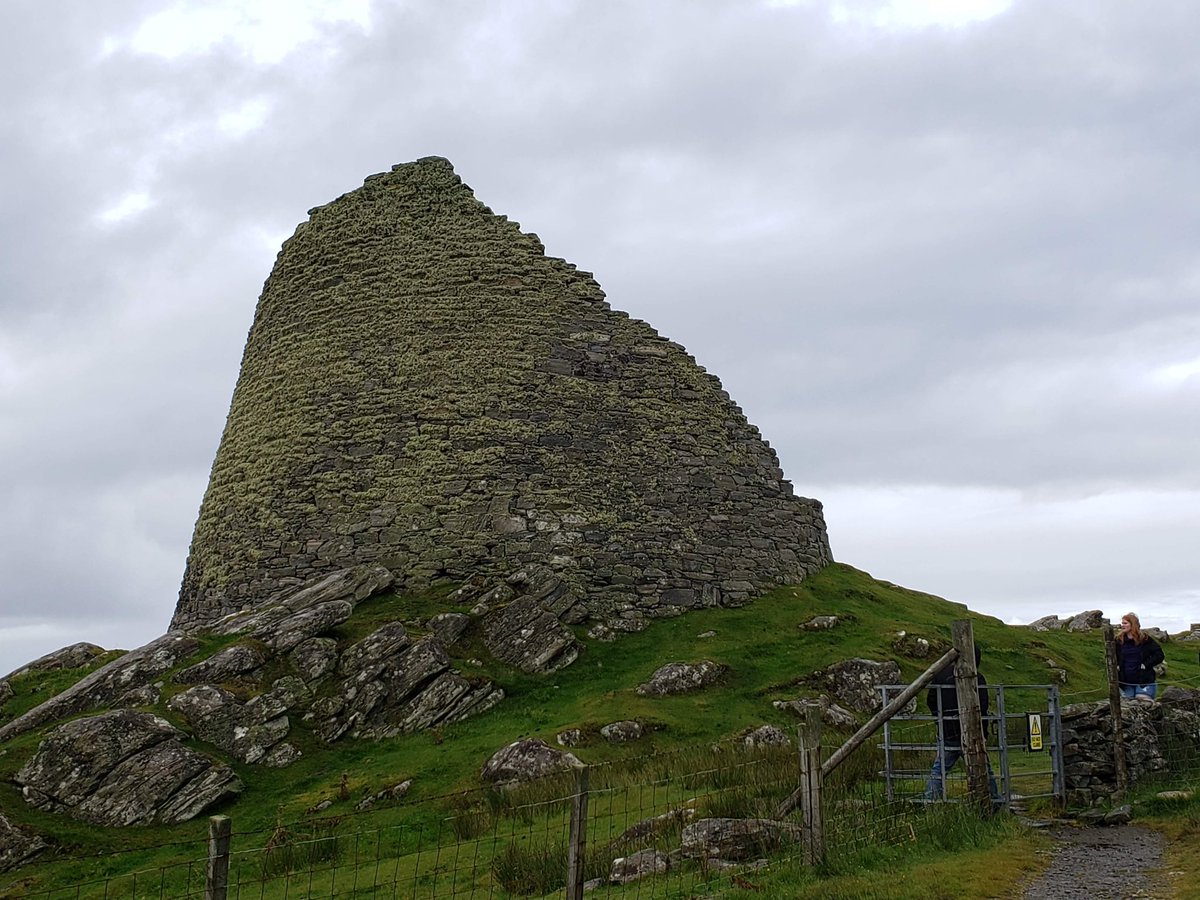 frenchbecky's tweet photo. @TheBrochProject #Brochs #Scotland #Lewis #DunCarloway https://t.co/uNbyMhdU8h
