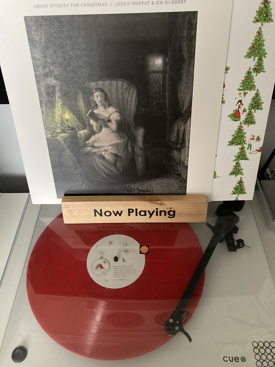 RMeldrum1's tweet photo. It’s Wrapping time again #Soundtracked as always by this #ModernClassic #NowPlaying 🎧 https://t.co/Hq0eMatKNy