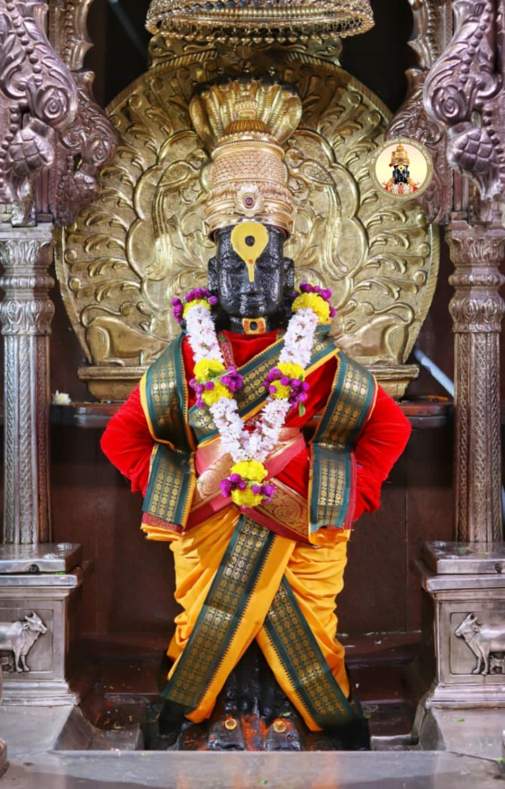 Vitthal Rukmini Today darshan on Twitter: Vitthal Rukmini Today darshan on Twitter: