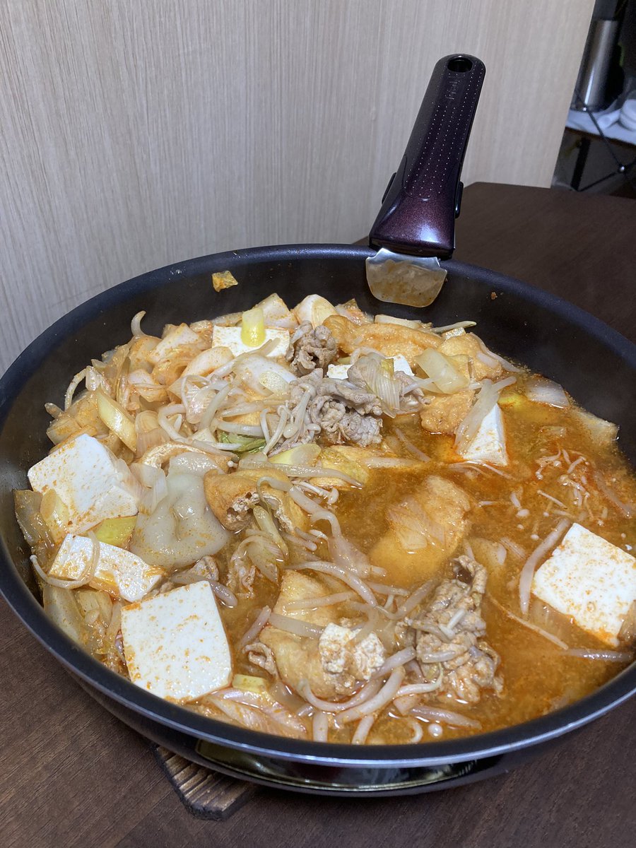 DYamaue's tweet photo. チゲ鍋で酒を浄化しました。 https://t.co/5bWX8h4UIm