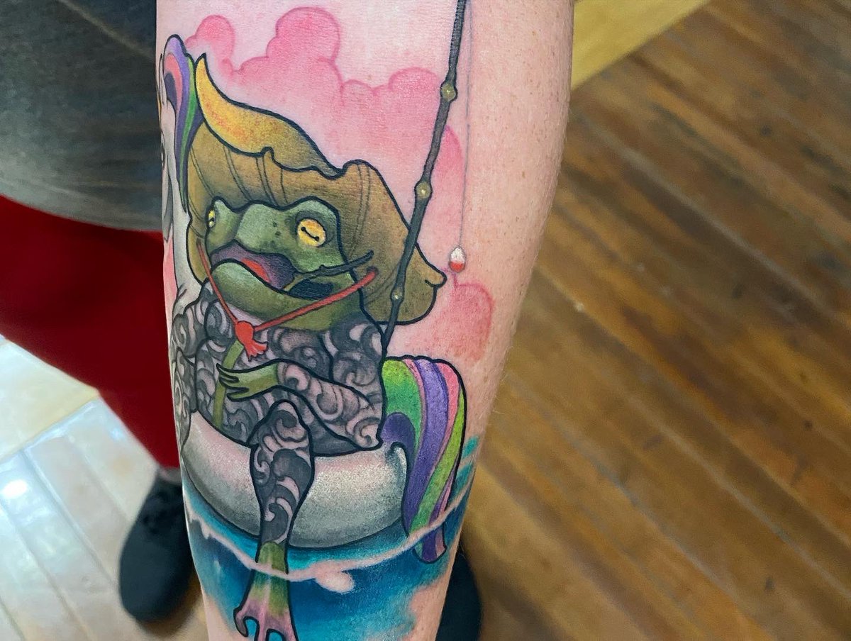 Tattooed frog boi does a relax #tattoo #art #relaxation #vacation