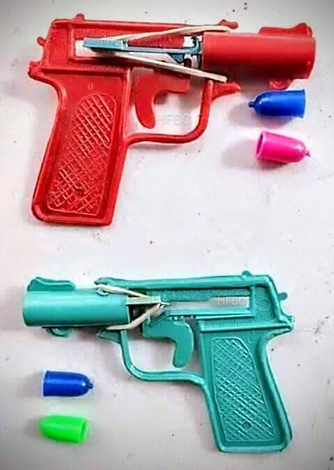 HistoriaFotBog's tweet photo. Los juguetes de nuestra infancia...😍😍. Que Recuerdos. 😍😍 https://t.co/yJE0N6tA2C