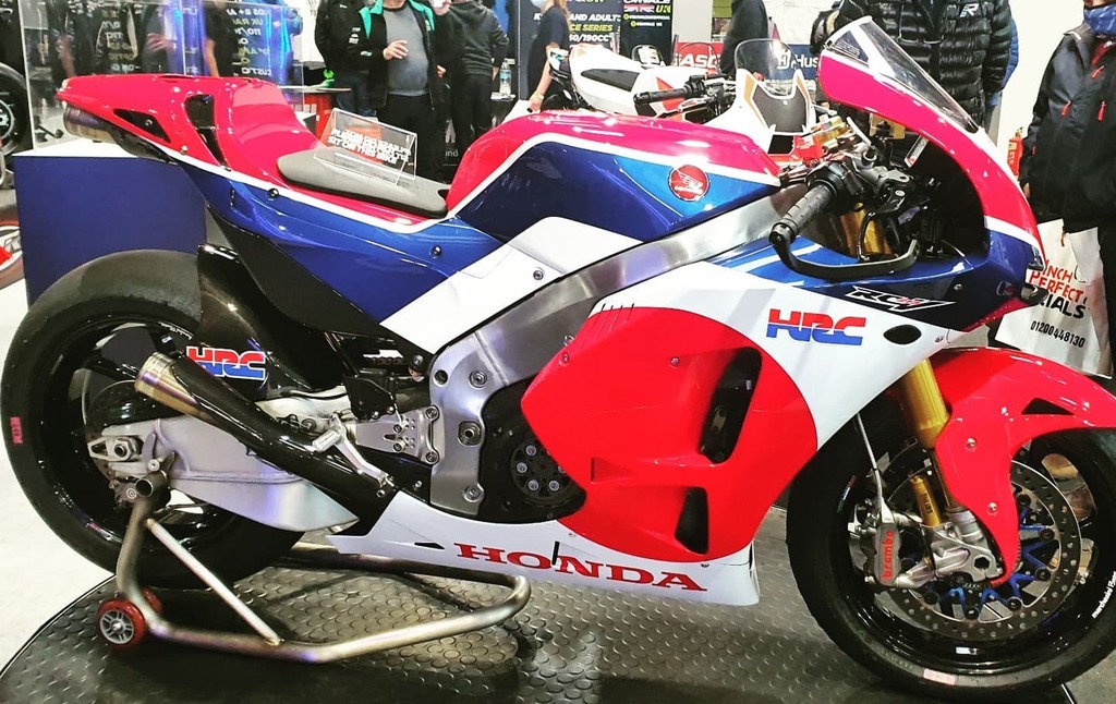 FrontWheelUp (@frontwheel_up) on Twitter photo Stunning Honda RCV at the <a href="/phrperformance/">phrperformance</a> stand at Motorcycle Live π#motorcyclelive #rcv #frontwheelup instagr.am/p/CXYf7FlIJiv/ Stunning Honda RCV at the <a href="/phrperformance/">phrperformance</a> stand at Motorcycle Live π#motorcyclelive #rcv #frontwheelup instagr.am/p/CXYf7FlIJiv/