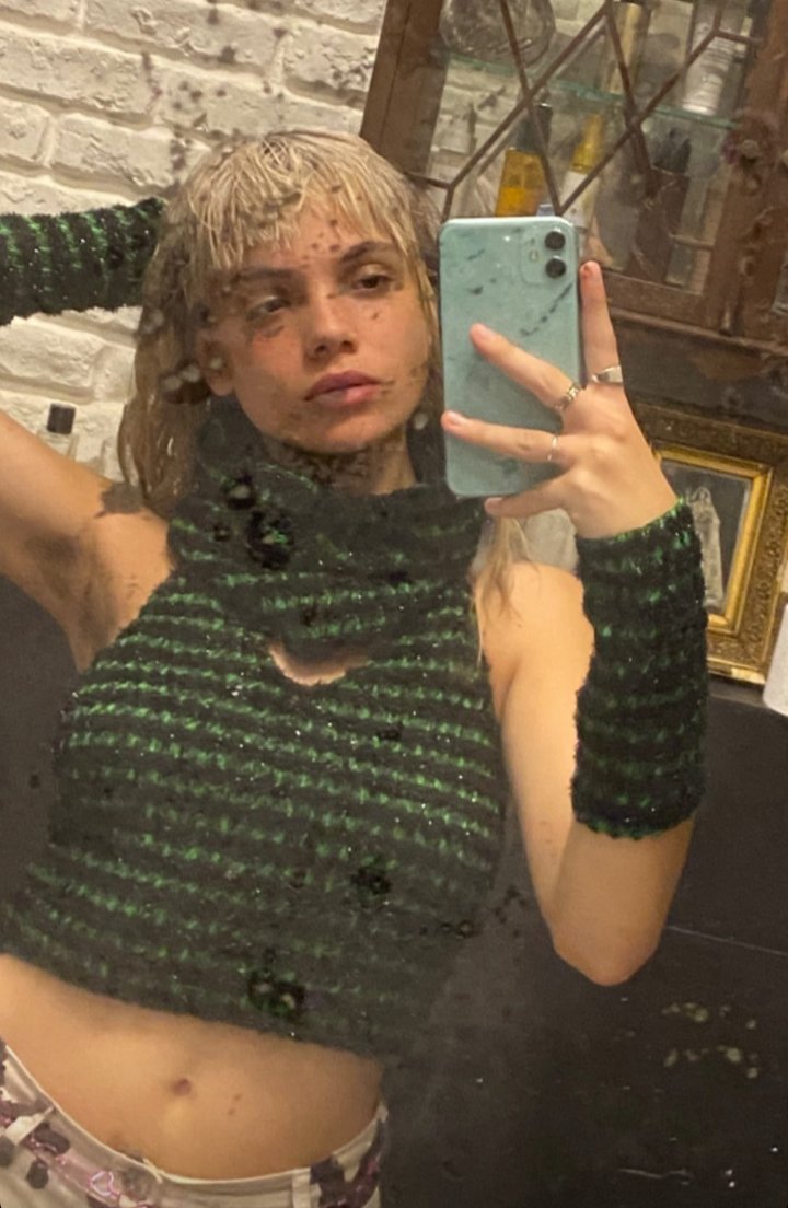 infoelite_'s tweet photo. Martina Cariddi vía stories.

(12/12/2021) https://t.co/wqAiasPPko