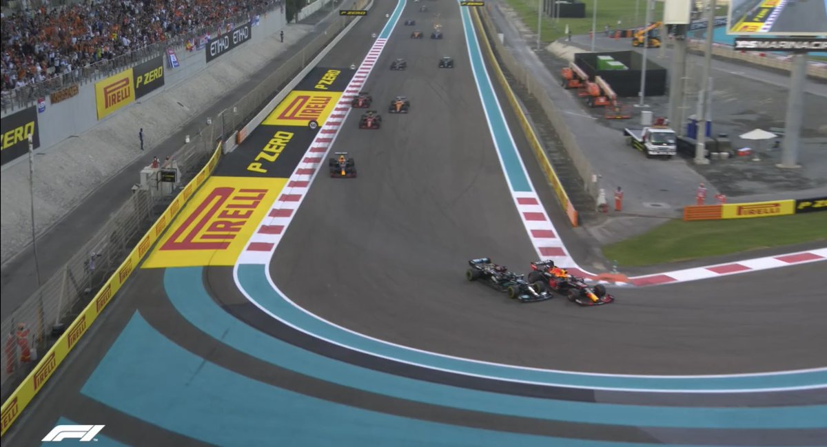 Karan8263's tweet photo. @F1 One got penalized one didn’t https://t.co/51pM4jY2Q0