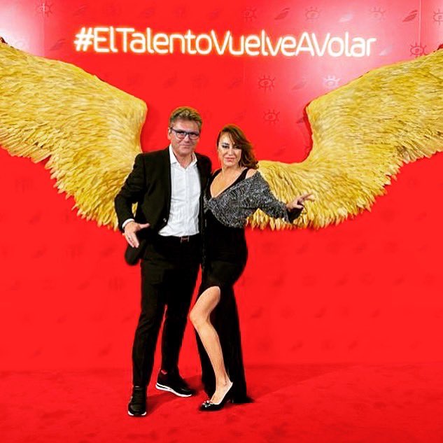 laraoliveras's tweet photo. Apoyando al cine Español y dedicado al cine de los 80’s fantásticos @PremiosForque #27Forque @marcvidal https://t.co/rKaMpNpKiw