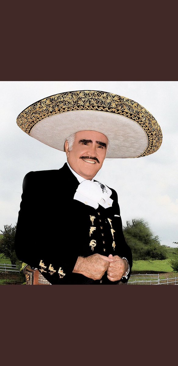 Marenco_Julio's tweet photo. The king is dead,  pero sigue siendo el rey!!! Played in all Latino lives in good times and in bad. Good night #VicenteFernandez many tequilas and tears in your name today all over the continent. https://t.co/VGv8Sv7QX8