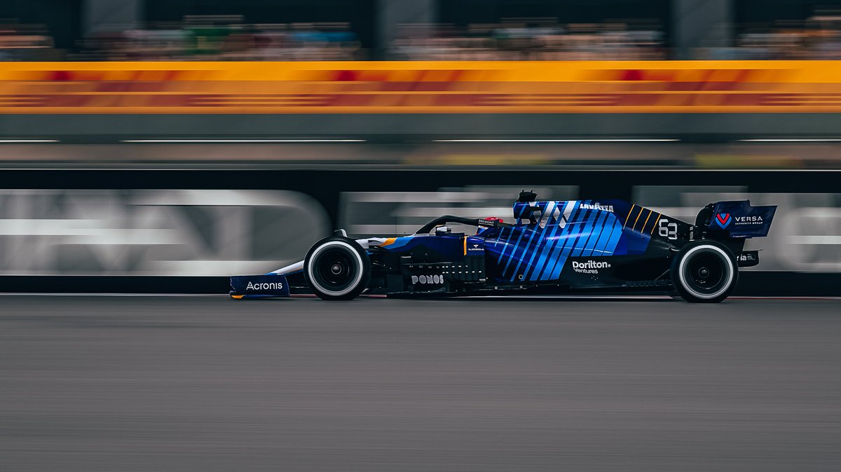 Thank you <a href="/GeorgeRussell63/">George Russell</a> 💙

#WilliamsEsports <a href="/WilliamsRacing/">Atlassian Williams Racing</a> @Formula1game