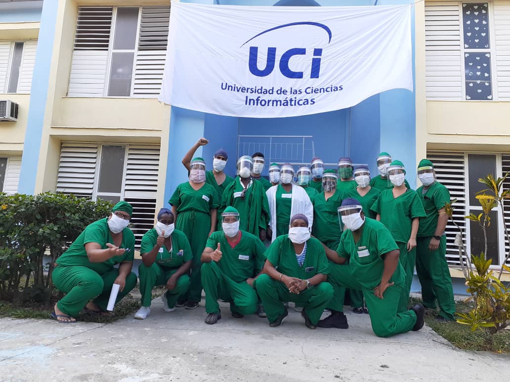 AylinAlvarezG's tweet photo. Un abrazo y felicitación inmensa a nuestros estudiantes profesores de la @universidad_uci en el aniversario 19 de la fundación de esta emblemática institución. Sigan conectados a la Revolución como en estos tiempos de pandemia. #VamosConTodo @uci_ujc @raydelmp @DiazCanelB https://t.co/Q4iJxfRmuB