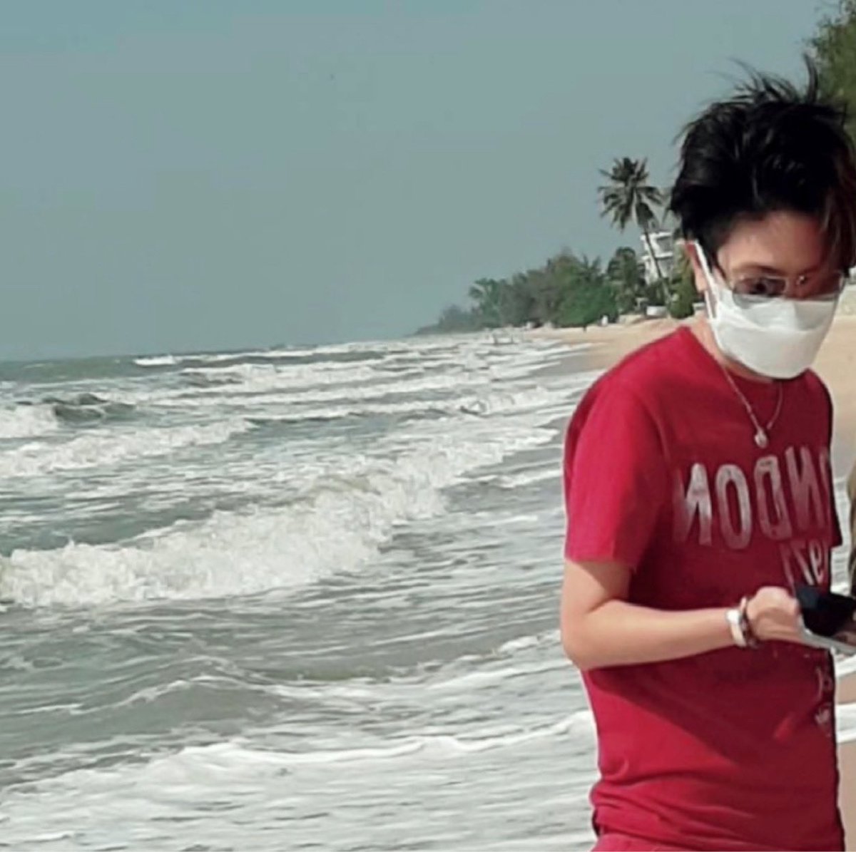 Actartnever's tweet photo. Sea #sea #thailand https://t.co/31MMgYWOnO