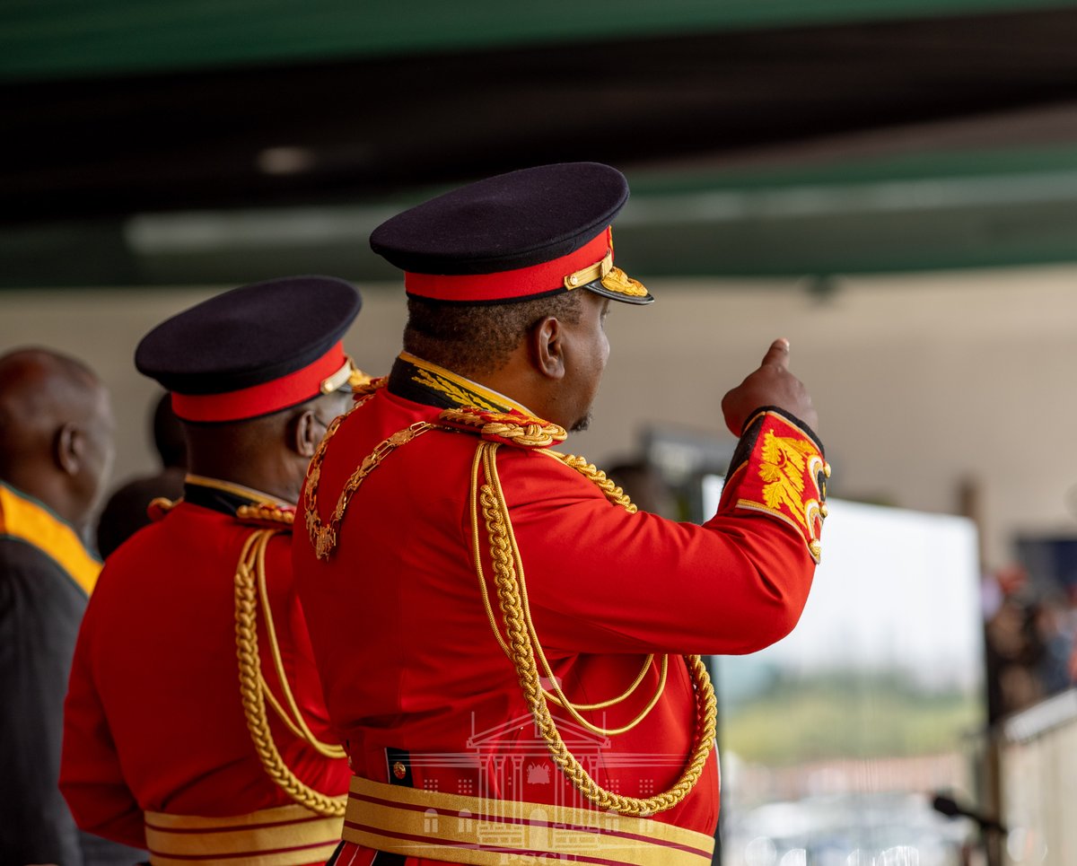 StateHouseKenya's tweet photo. 3/3 The Head of State also spoke about his directive on the lowering of electricity costs in the country by 30% announcing that the reform will be implemented in two phases starting this month with a 15% decrease. 

#PamojaTusongeMbele #Jamhuri2021 https://t.co/mjfYUyGBMK