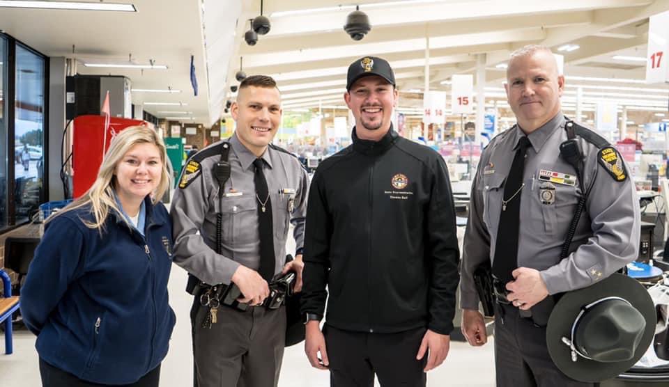 RepThomasHall's tweet photo. 1/2 Yesterday was a day I will surely never forget. I rode along with Trooper Hutchinson and the @OSHP as apart of @HarazGhanbari’s initiative #RideAlongAndLearn https://t.co/BHu5i8oKM5