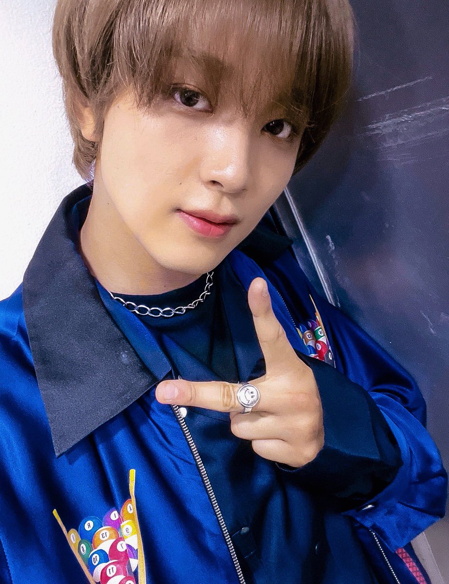 lhcdaily's tweet photo. re-coloured photos #haechan took from today~ https://t.co/XFSVZ7z5eL