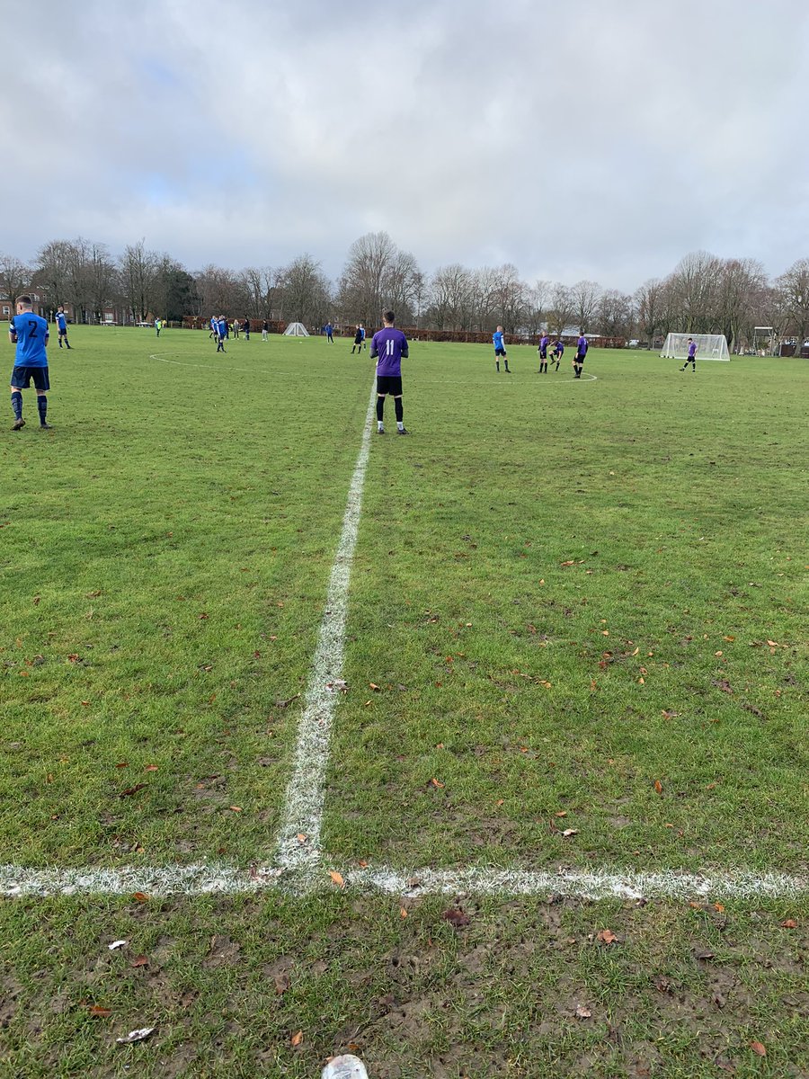 Full time - Leys 2-0 @FcChilton.
The best response from last weeks Sunday cup exit, tough conditions for both sides. <a href="/lewisryan__/">Lewis Ryan</a> providing the clinical touches we needed.
Onwards and upwards - thanks to chilton for the game, always a pleasure⚽️
