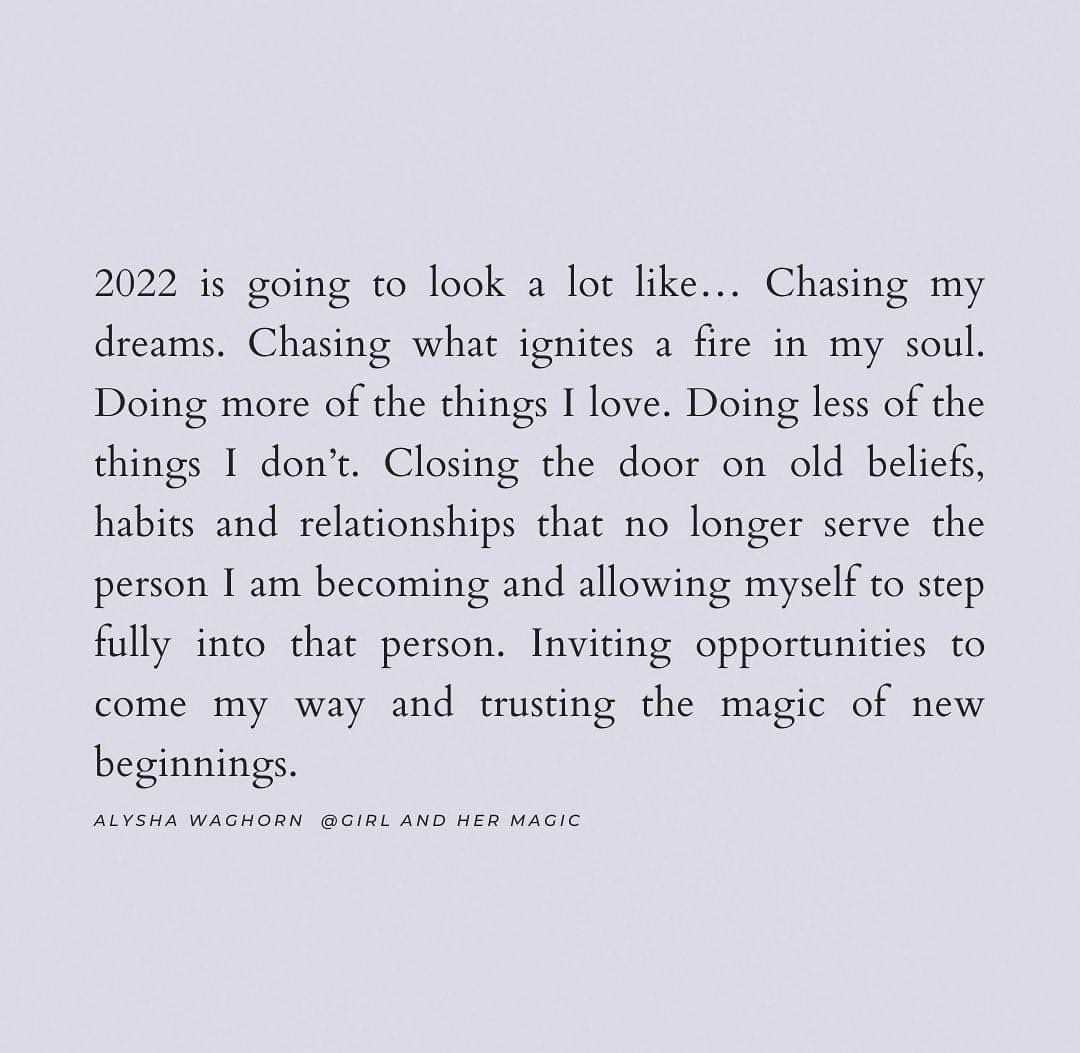 racarreon's tweet photo. i don’t know ‘bout you but im feeling good this 2022 ✨ https://t.co/O3uGs6p7YB