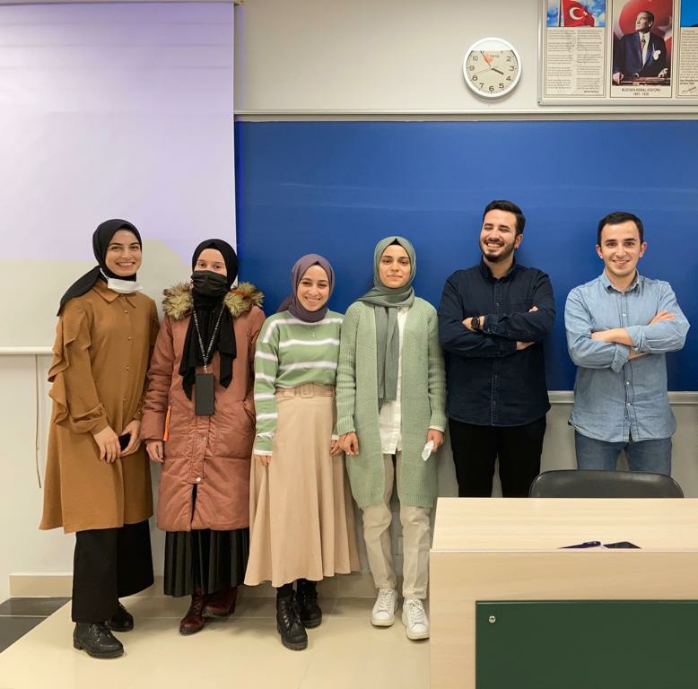 saubsmt's tweet photo. Bilişim Sistemleri Mühendisliği Topluluğu olarak Furkan Saraçoğlu (@furkansa_ ) ile düzenlemiş olduğumuz 'İş Zekası ve Veri Analitiği" etkinliğimize gelen herkese çok teşekkür ederiz 🙌🏻
Yeni etkinliklerimiz, söyleşilerimiz ve gezilerimizde görüşmek üzere. 🥳
#SAÜ #BSMT https://t.co/nhneFxBSXm