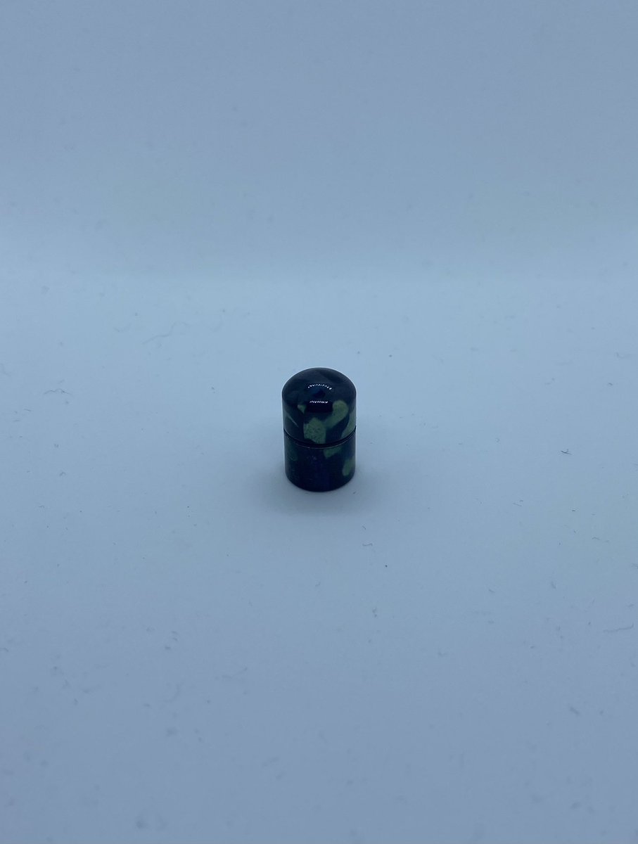 Cache_and_Carry's tweet image. Limited Christmas time offer! This week to celebrate the festive period we will be selling these nano magnetic containers at £1! If you would like to get yourself a nano please message the page or visit the website! We have 3 colours such as green brown and camo!