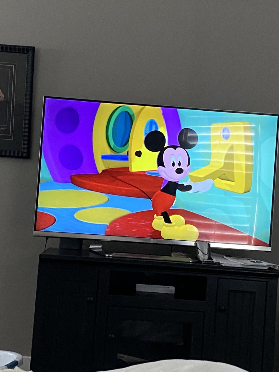 minsell's tweet image. Breaking down a different type of game film this morning with #ClarkRichmond #Family