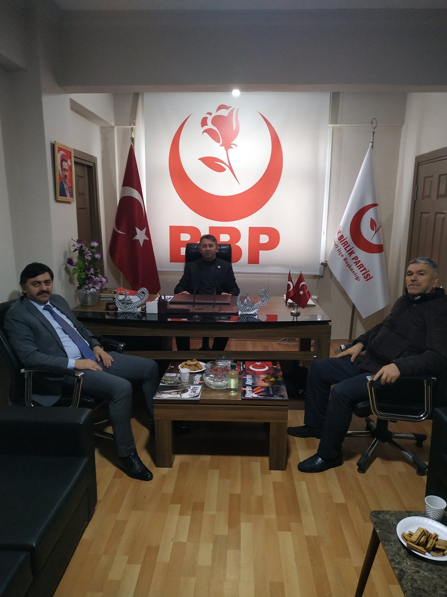 bbpsbeyli's tweet photo. Hayırlı olsun ziyaretimize gelen, İlçemizin sevilen Avukatlarından
Sn, Yunus Akçay Beye nazik ziyaretlerinden dolayı teşekkür ediyorum. RABB'İM Birliğimizi bozmasın İNŞALLAH.

#BbpSultanbeyli
#BbpİlBaşkanlığı
#BbpGenelMerkez
#BBP https://t.co/2abat6acuA